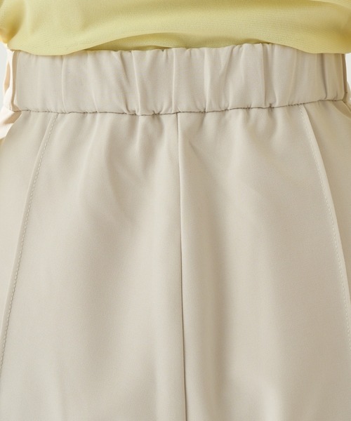 mystic（ミスティック）の「NEWピンタックショートパンツ（その他パンツ・レディース・ベージュ/ブラック/アイボリー・2/1）」の10枚目の写真