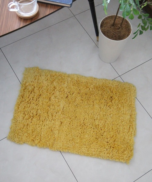 niko and...（ニコアンド）の「オリジナルモサモサコーナーマット40×60cm（ラグ/マット・レディース・ベージュ/セージグリーン/ライトイエロー/カーキ・0）」の4枚目の写真