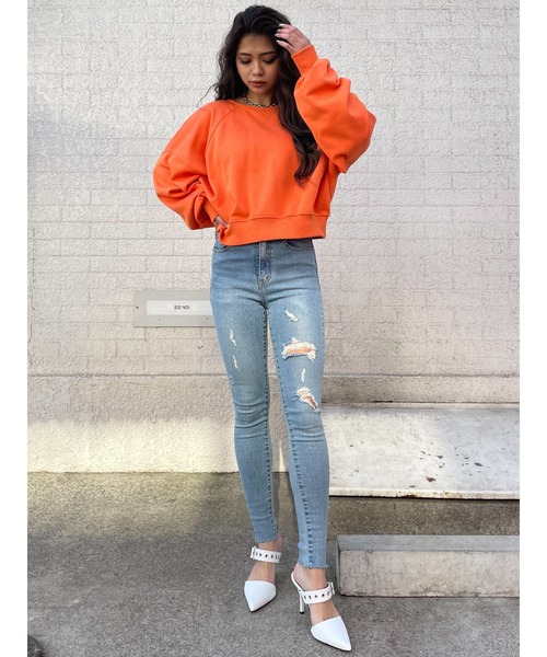 EGOIST(エゴイスト)の「バックツイストスウェットトップス(スウェット・レディース・ブラック/オレンジ/マルチ・FREE)」の15枚目の写真