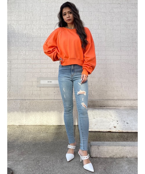 EGOIST(エゴイスト)の「バックツイストスウェットトップス(スウェット・レディース・ブラック/オレンジ/マルチ・FREE)」の17枚目の写真