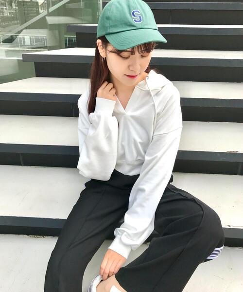 INGNI(イング)の「キーネックスウェット/パーカー(Tシャツ/カットソー・レディース・ブラック/オフホワイト/ピンク/オレンジ/グリーン/オートミール・M)」の11枚目の写真