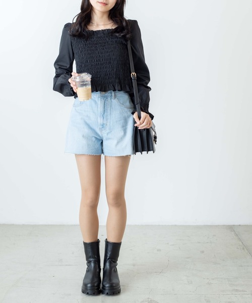 WEGO(ウィゴー)の「WEGO/シャーリングスクエアネックブラウス(シャツ/ブラウス・レディース・ブルー系その他2/ブラウン系その他2/ブラック/ホワイト・FREE)」の13枚目の写真