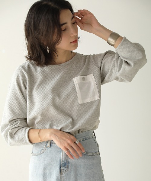 Bou Jeloud(ブージュルード)の「ワッフル異素材配色ドッキングプルオーバー(Tシャツ/カットソー・レディース・ネイビー/グレー/オフホワイト・FREE)」の3枚目の写真