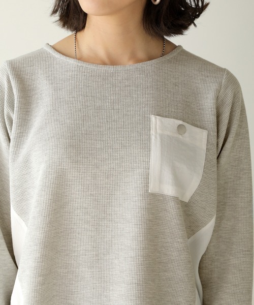 Bou Jeloud(ブージュルード)の「ワッフル異素材配色ドッキングプルオーバー(Tシャツ/カットソー・レディース・ネイビー/グレー/オフホワイト・FREE)」の9枚目の写真