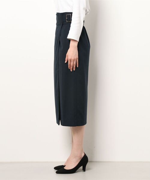Te chichi(テチチ)の「麻調サイドベルトタイトスカート(スカート・レディース・ネイビー/オフホワイト/グリーン・SMALL/MEDIUM)」の5枚目の写真