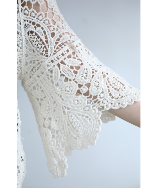 cawaii（カワイイ）の「涼しく重ね着する。花咲くクロシェ編みニットシアートップス（シャツ/ブラウス・レディース・アイボリー/パープル/ブラック・FREE）」の8枚目の写真