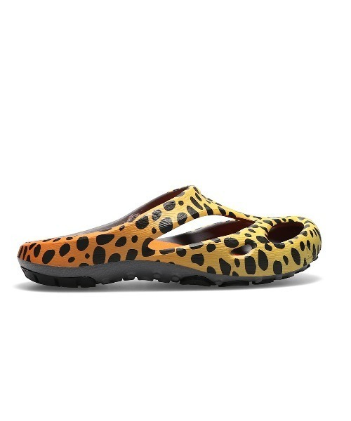 KEEN（キーン）の「KEEN x atmos SHANTI ARTS MENS / キーン