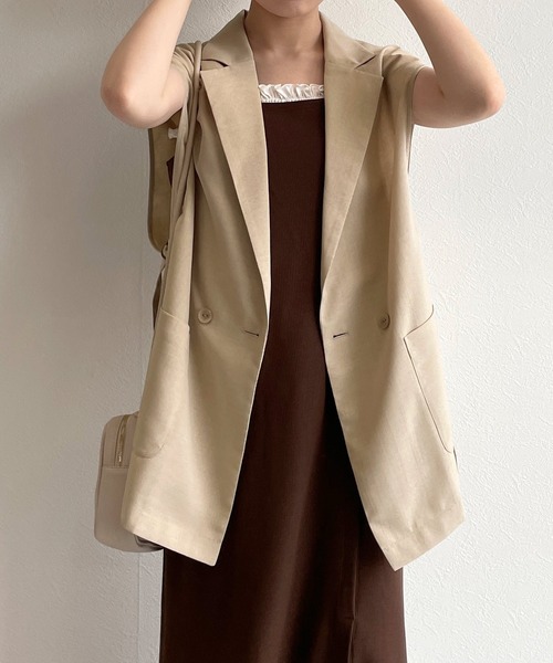 w closet（ダブルクローゼット）の「リネンタッチサイドベルトジレ
