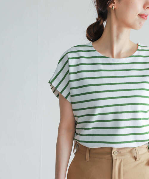 URBAN RESEARCH DOORS(アーバンリサーチドアーズ)の「2WAYスナップ釦畦ボーダーカットソー(Tシャツ/カットソー・レディース・ホワイト系その他/グリーン系その他/ブルー系その他・MEDIUM)」の4枚目の写真