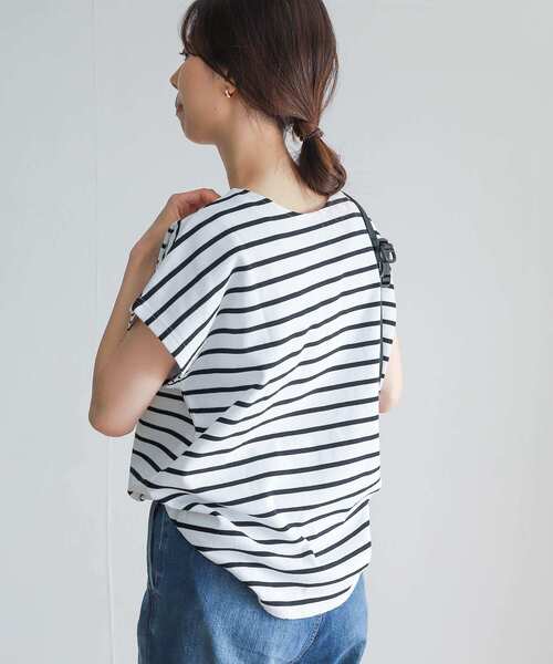 URBAN RESEARCH DOORS(アーバンリサーチドアーズ)の「2WAYスナップ釦畦ボーダーカットソー(Tシャツ/カットソー・レディース・ホワイト系その他/グリーン系その他/ブルー系その他・MEDIUM)」の22枚目の写真