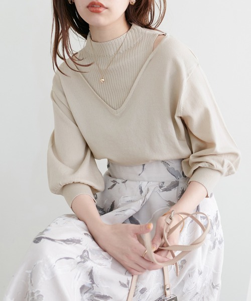 natural couture(ナチュラルクチュール)の「2022AWアイテム/チラ見せレイヤード風ニット(ニット/セーター・レディース・ライトベージュ/グリーン/ブラック・FREE)」の3枚目の写真