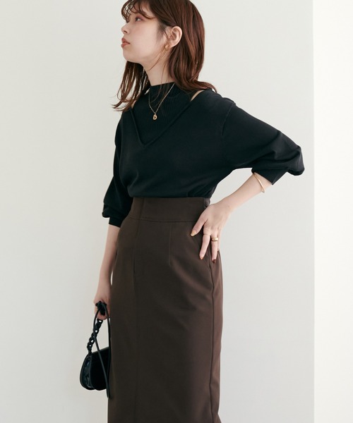 natural couture(ナチュラルクチュール)の「2022AWアイテム/チラ見せレイヤード風ニット(ニット/セーター・レディース・ライトベージュ/グリーン/ブラック・FREE)」の6枚目の写真