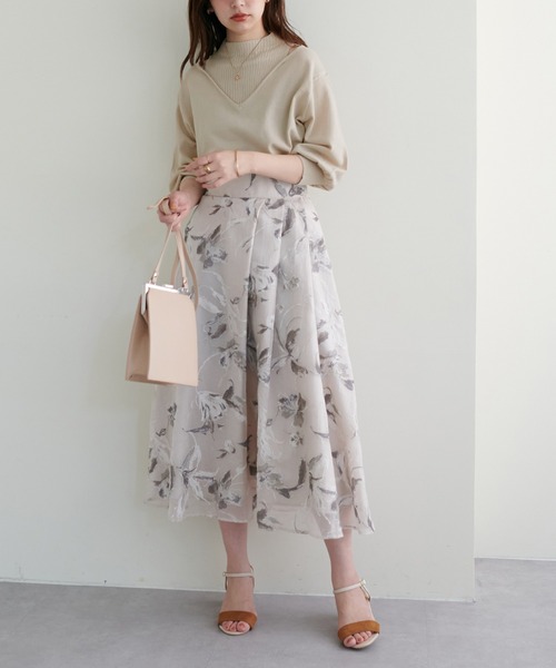 natural couture(ナチュラルクチュール)の「2022AWアイテム/チラ見せレイヤード風ニット(ニット/セーター・レディース・ライトベージュ/グリーン/ブラック・FREE)」の11枚目の写真