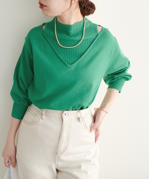 natural couture(ナチュラルクチュール)の「2022AWアイテム/チラ見せレイヤード風ニット(ニット/セーター・レディース・ライトベージュ/グリーン/ブラック・FREE)」の13枚目の写真