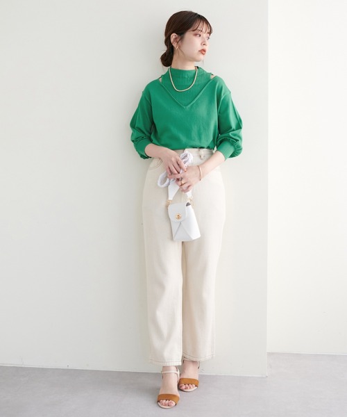 natural couture(ナチュラルクチュール)の「2022AWアイテム/チラ見せレイヤード風ニット(ニット/セーター・レディース・ライトベージュ/グリーン/ブラック・FREE)」の15枚目の写真