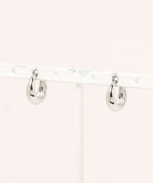 VENCEEXCHANGE（ヴァンスエクスチェンジ）の「シンプルフープピアス（ピアス（両耳用）・レディース・シルバー/ゴールド・FREE）」の10枚目の写真