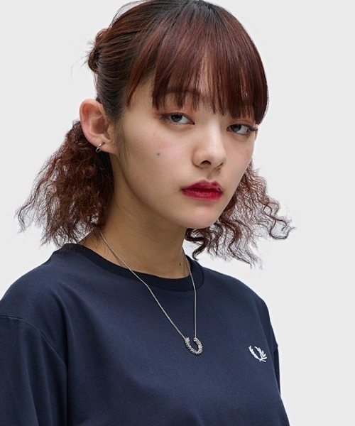 FRED PERRY(フレッドペリー)の「Laurel Wreath Necklace/ローレルリースネックレス(ネックレス・レディース・ゴールド/シルバー・ONE SIZE)」の11枚目の写真