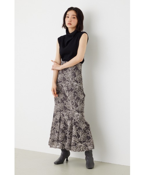 rienda（リエンダ）の「エンブロイダリーチュールマーメイドスカート