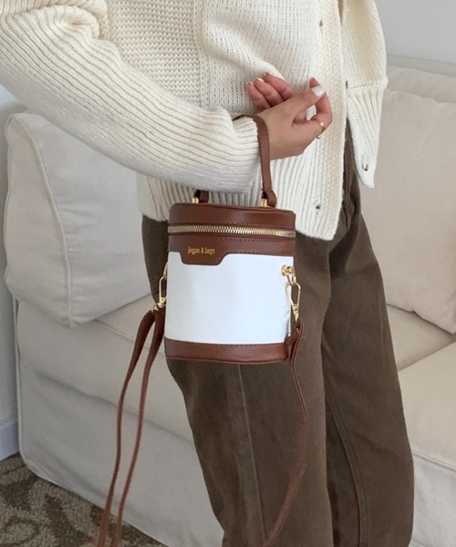 ECLIN（エクラン）の「2WAYバニティバッグ ショルダーバッグ（ショルダーバッグ・レディース・ブラック/ブラウン/ブラック系その他・FREE）」の4枚目の写真