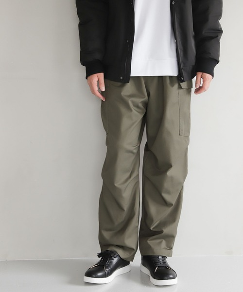 LAKOLE(ラコレ)の「TCツイルカーゴパンツ / 162983(カーゴパンツ・メンズ・ブラック/オリーブ・MEDIUM/LARGE/X-LARGE)」の1枚目の写真