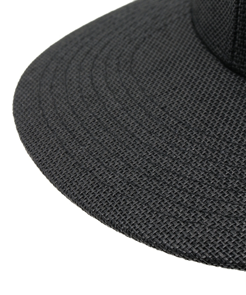 KIJIMA TAKAYUKI(キジマ タカユキ)の「KIJIMA TAKAYUKI paper cloth baseball cap(キャップ・メンズ・ブラック・2/3)」の4枚目の写真