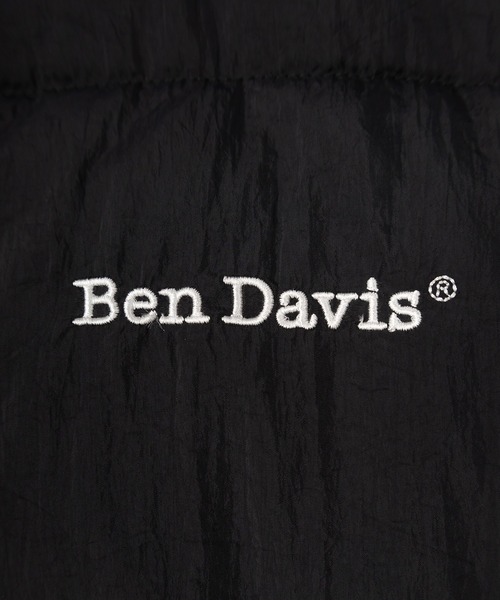 BEN DAVIS（ベンデイビス）の「【BENDAVIS／ベンデイビス】PUFER BEST/ロゴワンポイント中綿ベスト/フェイクダウンベスト（ダウンベスト・メンズ・ホワイト/ブラック・M/L/XL）」の6枚目の写真