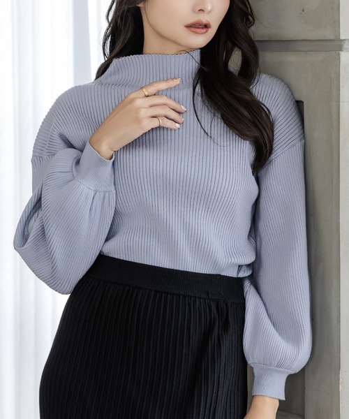 Julia Boutique(ジュリアブティック)の「パーソナルカラーボリュームスリーブニットトップス/22570(ニット/セーター・レディース・レッド/グリーン/キャメル/ライム/ラベンダー/ネイビー/パープル/マスタード/モカ/ブラック/アイボリー/サックスブルー・ONE)」の8枚目の写真