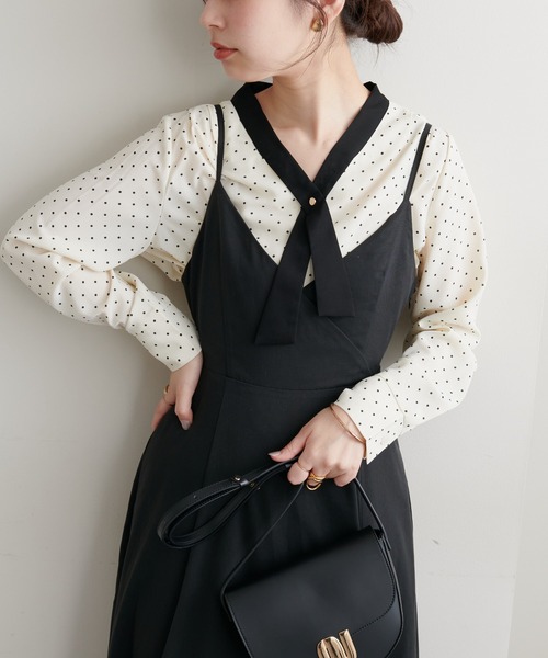 natural couture（ナチュラルクチュール）の「osonoパールリバー釦クロスボータイブラウス（シャツ/ブラウス・レディース・パープル/ピンク/オフホワイト/その他1/その他2/ブルー・FREE）」の6枚目の写真