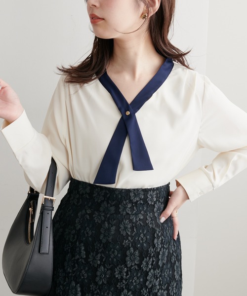 natural couture（ナチュラルクチュール）の「osonoパールリバー釦クロスボータイブラウス（シャツ/ブラウス・レディース・パープル/ピンク/オフホワイト/その他1/その他2/ブルー・FREE）」の13枚目の写真