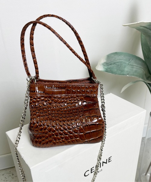 StyleSea（スタイルシー）の「フェイククロコレザーバッグ（ショルダーバッグ・レディース・ライトブルー/ライトパープル/イエロー/ブラウン/ライム・FREE）」の6枚目の写真