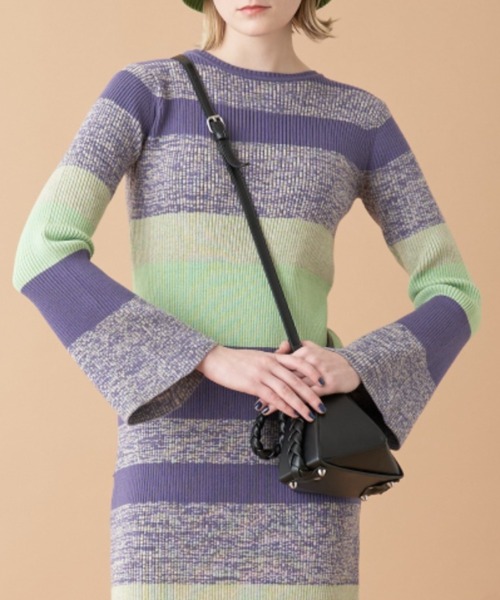 Solace（ソレイス）の「フレアスリーブボーダータイトニットワンピース（ワンピース・レディース・パープル/ブルー/ブラック・FREE）」の13枚目の写真