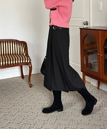 バックルスリットロングスカート