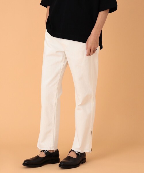 BEAMS LIGHTS(ビームスライツ)の「BEAMS LIGHTS / ハードウォッシュ ジップ デニムパンツ(デニムパンツ・メンズ・オフホワイト/サックスブルー・MEDIUM/LARGE/SMALL)」の14枚目の写真