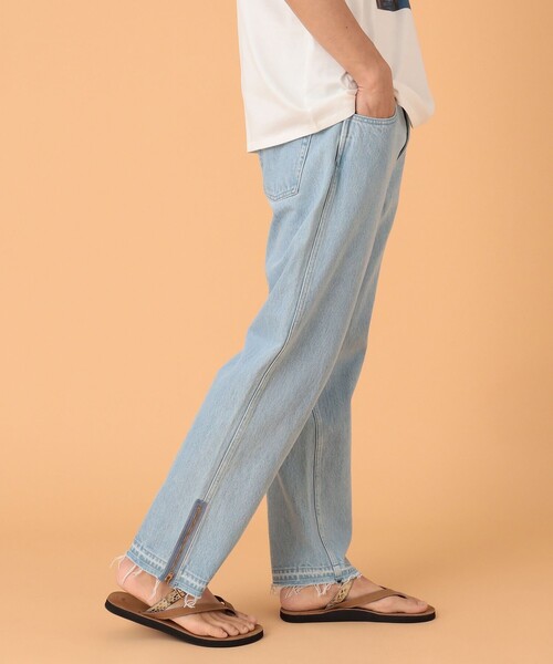 BEAMS LIGHTS(ビームスライツ)の「BEAMS LIGHTS / ハードウォッシュ ジップ デニムパンツ(デニムパンツ・メンズ・オフホワイト/サックスブルー・MEDIUM/LARGE/SMALL)」の22枚目の写真