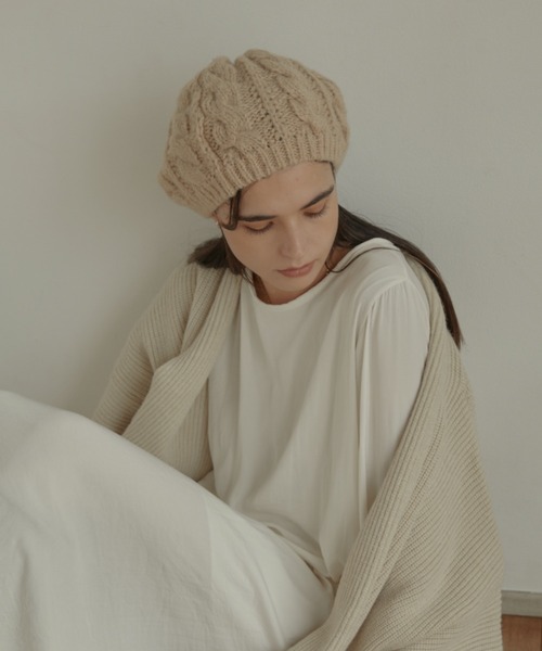 ACYM(アシーム)の「Cable knit ベレー(ハンチング/ベレー帽・レディース・ブラック/ベージュ・FREE)」の15枚目の写真