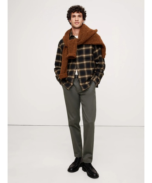 Banana Republic(バナナリパブリック)の「Rapid Movement アスレチック チノパンツ(チノパンツ・メンズ・ベージュ/チャコールグレー/ブラック/ブラウン/ネイビー/ライトブラウン・30W 30L/29W 30L/32W 30L/31W 30L/34W 30L/33W 30L/28W 30L)」の15枚目の写真