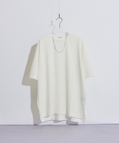 tk.TAKEO KIKUCHI（ティーケータケオキクチ）の「◆Vチェーンネックレス付き半袖カットソー（Tシャツ/カットソー・メンズ・ブラック/オフホワイト・02/03）」の2枚目の写真