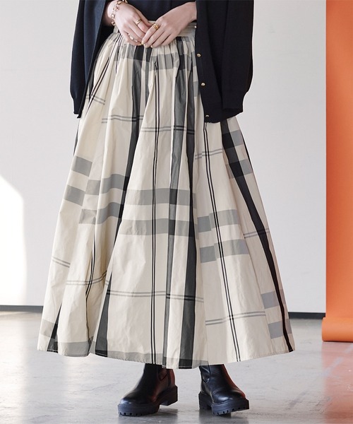 UR'S（ユアーズ）の「ﾀﾌﾀﾎﾞﾘｭｰﾑｷﾞｬｻﾞｰｽｶｰﾄ（スカート・レディース・グリーン/ホワイト系その他/ブラック/ホワイト・S/L/M）」の5枚目の写真