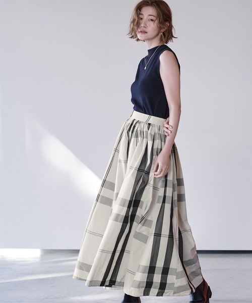 UR'S（ユアーズ）の「ﾀﾌﾀﾎﾞﾘｭｰﾑｷﾞｬｻﾞｰｽｶｰﾄ（スカート・レディース・グリーン/ホワイト系その他/ブラック/ホワイト・S/L/M）」の18枚目の写真