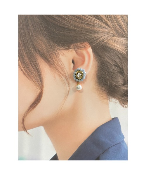 tone（トーン）の「【Hi-na】ビジューとカラーガラスビーズの刺繍アクセサリー　イヤリング(MA)（イヤリング・レディース・グレー/アイボリー/ピンク系その他/ピンク系その他2・FREE）」の6枚目の写真