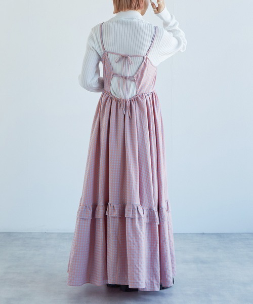 w closet(ダブルクローゼット)の「ギンガムフリルティアードキャミワンピース(ワンピース・レディース・ホワイト×ブルー/オレンジ系その他/ブラック×ベージュ/グリーン×ピンク/ブルー系その他/ブラウン系その他・FREE)」の13枚目の写真