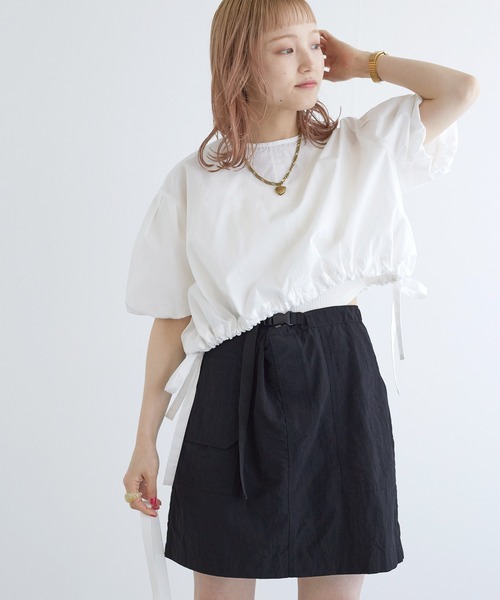 w closet（ダブルクローゼット）の「ナイロンカーゴミニスカート（スカート・レディース・カーキ/ブラック・FREE）」の21枚目の写真