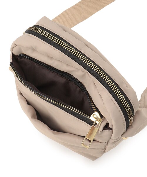 SHOO・LA・RUE（シューラルー）の「◆パフィーミニショルダー（ショルダーバッグ・レディース・イエロー/ライトグレー/ライトブルー/ブラック・00）」の15枚目の写真