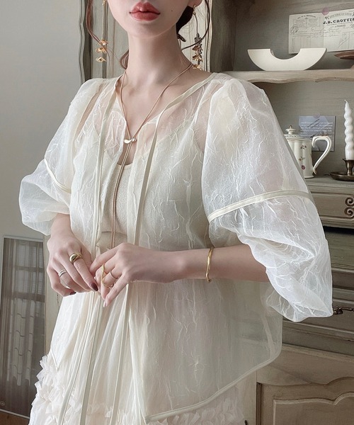 JUNOAH（ジュノア）の「ワッシャーシアー2wayリボンブラウス（シャツ/ブラウス・レディース・ブラック/クリーム/ベージュ/モカ/グレー/ピンク・MEDIUM/LARGE/X-LARGE/SMALL）」の11枚目の写真