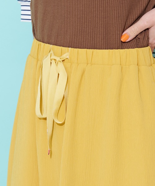 Arnold Palmer(アーノルドパーマー)の「シアー ナチュラル 楊柳 ギャザー スカート(スカート・レディース・マスタード/レッド・M/L/S)」の3枚目の写真