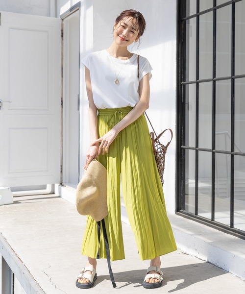 GLOBAL WORK(グローバルワーク)の「快適フレンチプルオーバー/163476(Tシャツ/カットソー・レディース・ブラック/ホワイト/ライトグレー/モカ/パープル系その他2/グリーン系その他/ダークグレー・MEDIUM/LARGE)」の21枚目の写真