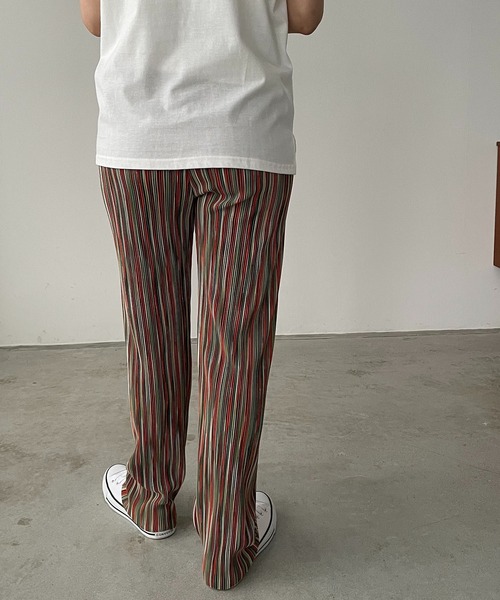 210nouve（トゥージュヌーブ）の「ランダムストライプ柄プリーツパンツ（その他パンツ・レディース・グリーン/パープル/オレンジ・FREE）」の9枚目の写真