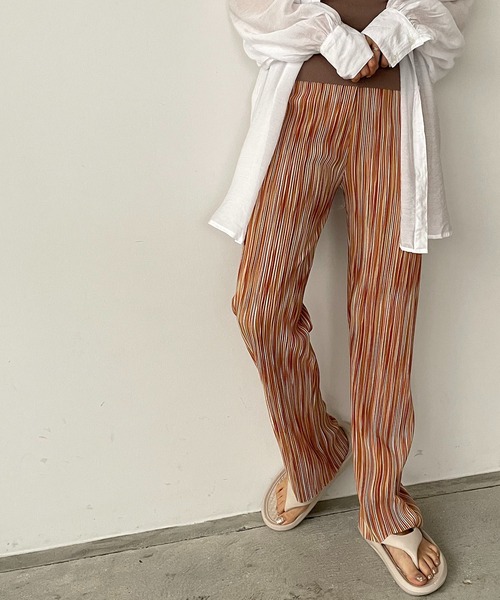 210nouve（トゥージュヌーブ）の「ランダムストライプ柄プリーツパンツ（その他パンツ・レディース・グリーン/パープル/オレンジ・FREE）」の15枚目の写真