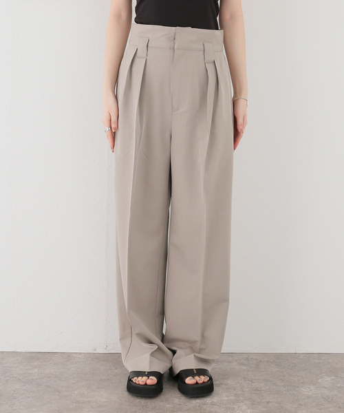 JOINT WORKS（ジョイントワークス）の「【COMMRE/コムル】ハイウエスト2タックワイドパンツ（スラックス・レディース・ベージュ・FREE）」の8枚目の写真