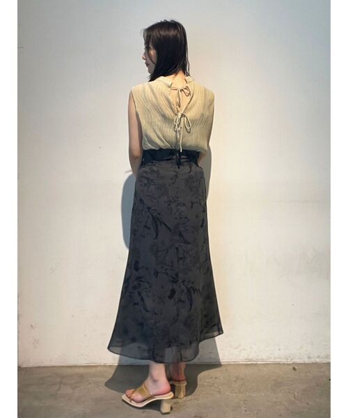 LAGUNAMOON（ラグナムーン）の「ワッシャープリーツブラウス（シャツ/ブラウス・レディース・ブルー/ライトグリーン/アイボリー・FREE）」の19枚目の写真